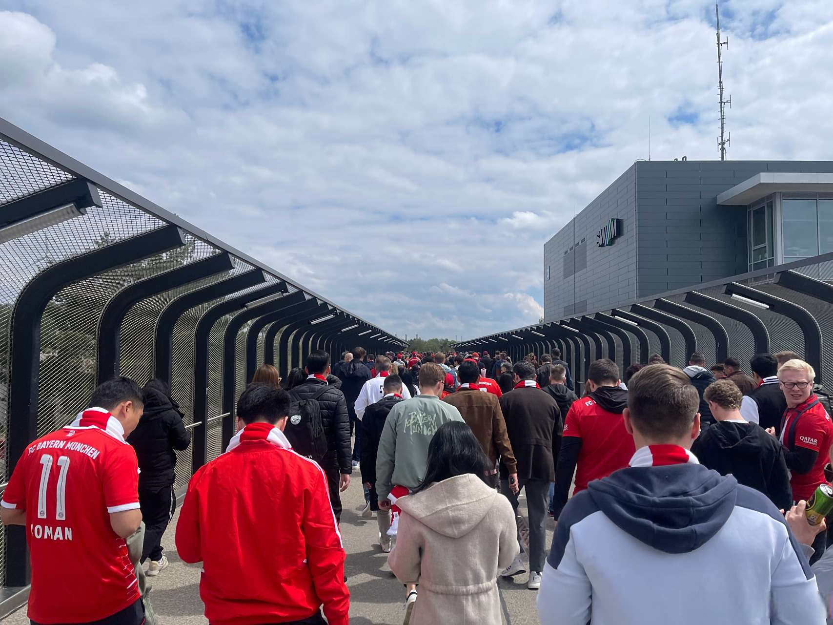 关于拜仁慕尼黑全力备战,士气高昂的信息 关于拜仁慕尼黑全力备战,士气高昂的信息