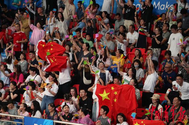 包含体育赛事精彩上演,球迷欢呼不断的词条 包含体育赛事精彩上演,球迷欢呼不断的词条