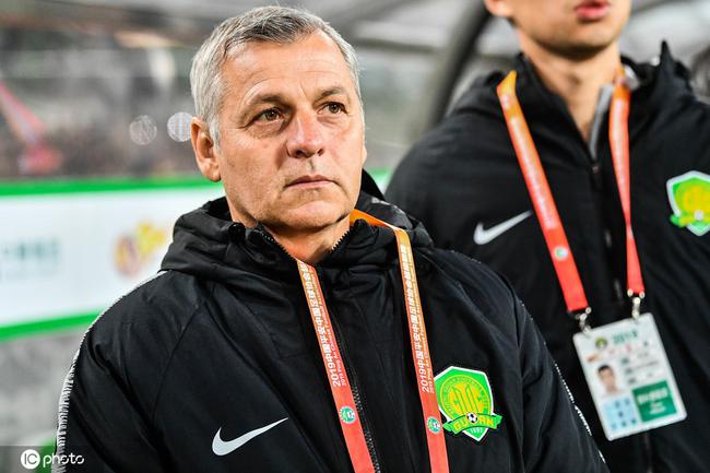 美国逆转奥地利,布鲁诺高光表现 美国逆转奥地利,布鲁诺高光表现