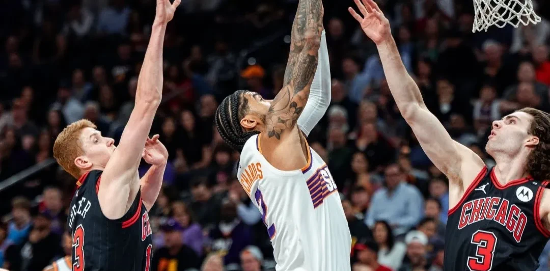 太阳击败尼克斯,戈兰德全场分成赛季MVP 太阳击败尼克斯,戈兰德全场分成赛季MVP