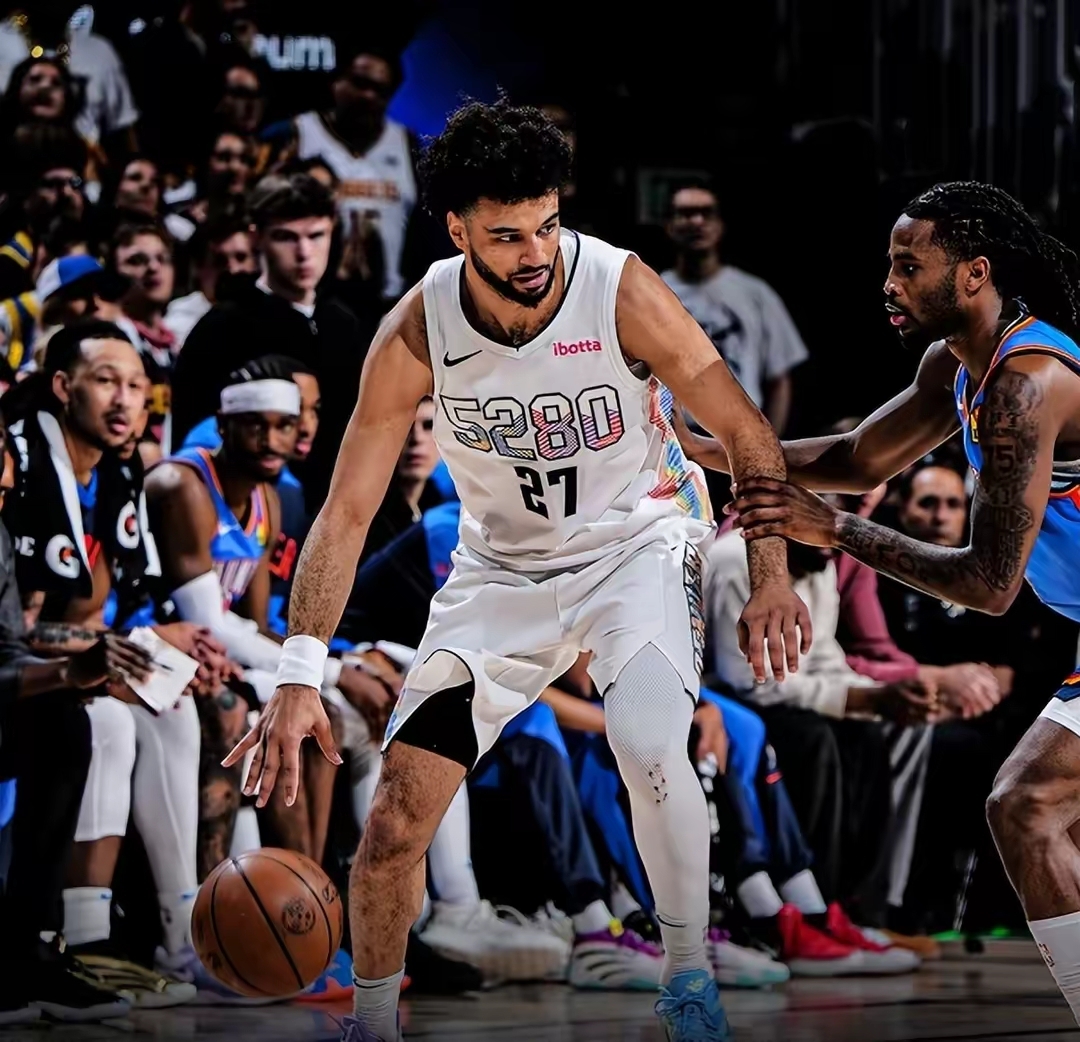 掘金绝杀鹈鹕,保罗统治全场 掘金绝杀鹈鹕,保罗统治全场